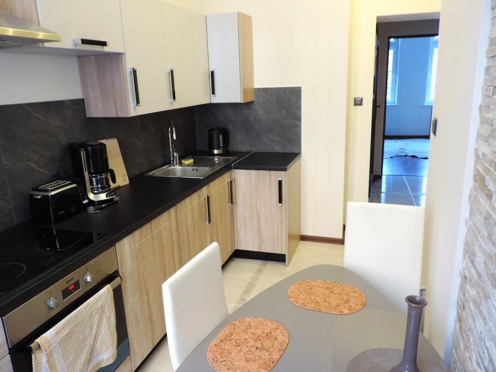 Gdanskie Apartamenty - Apartamenty Na Swietego Ducha Z 2 Sypialniami Rum bild