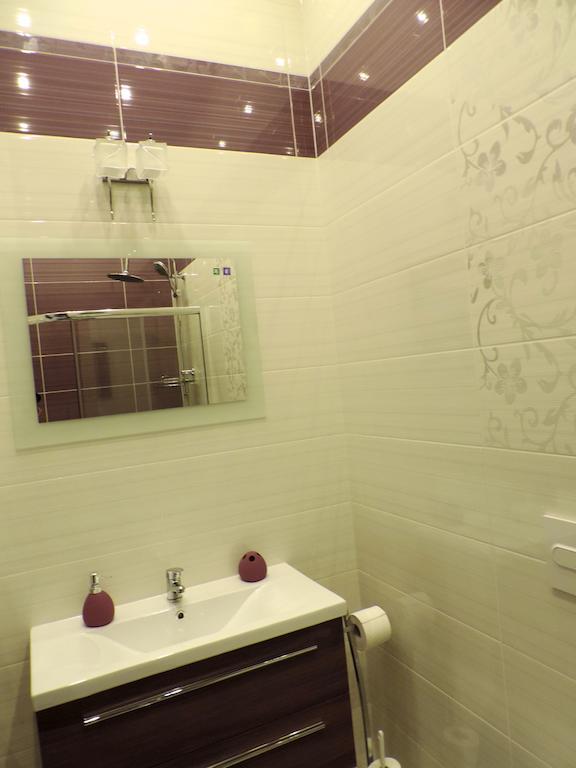 Gdanskie Apartamenty - Apartamenty Na Swietego Ducha Z 2 Sypialniami Rum bild
